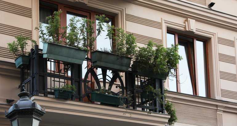 Pavimentazione al di sotto della terrazza: a chi appartiene e chi è incaricato della sua manutenzione?