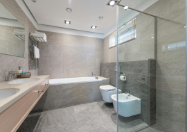 Condizioni necessarie per l’aerazione di un bagno privo di finestre