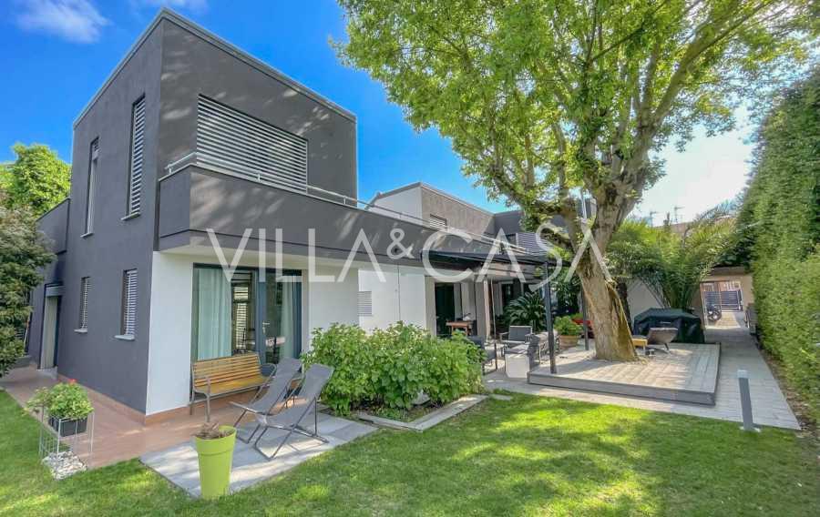 Villa con piscina a Ferrara