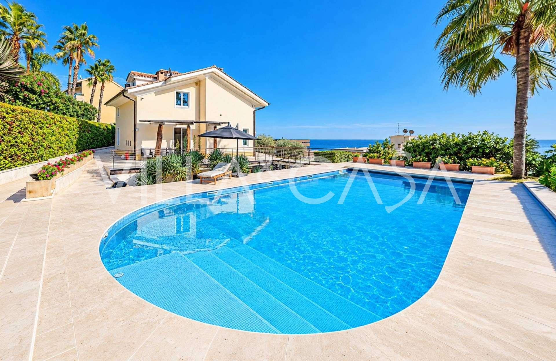 Villa splendida a Sanremo in vendita