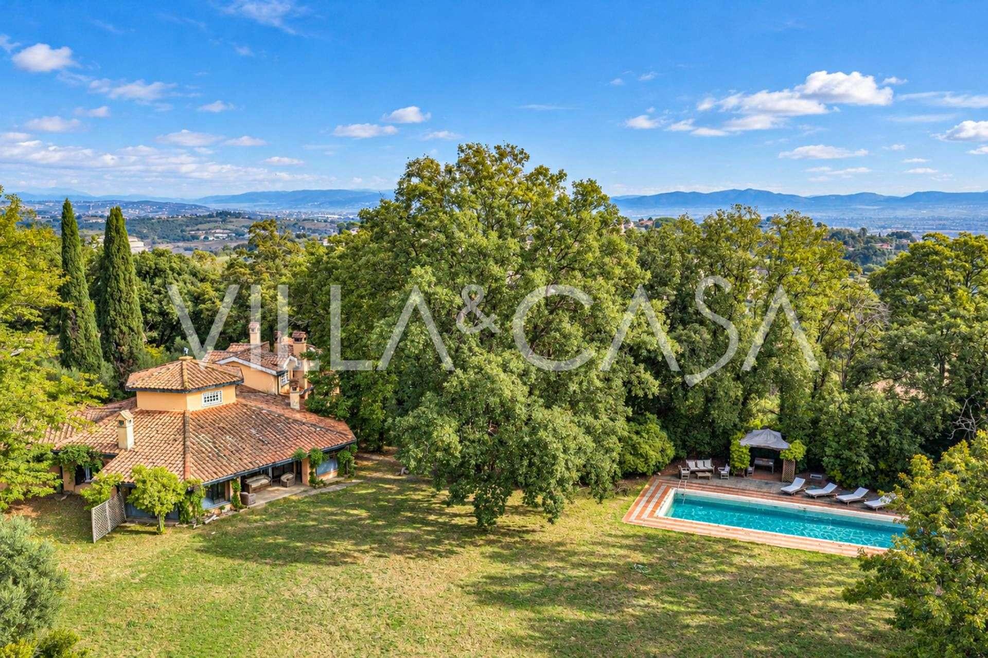 Villa con piscina e vista panoramica in vendita a Roma