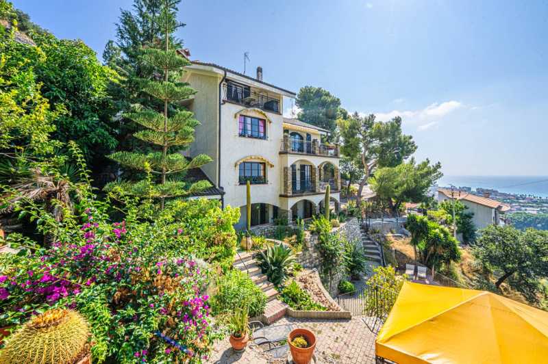 Villa in vendita a Ventimiglia