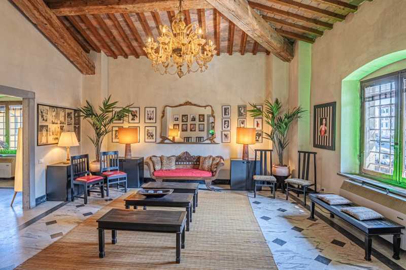 Il loft si trova nel quartiere storico di Livorno a Venezia.