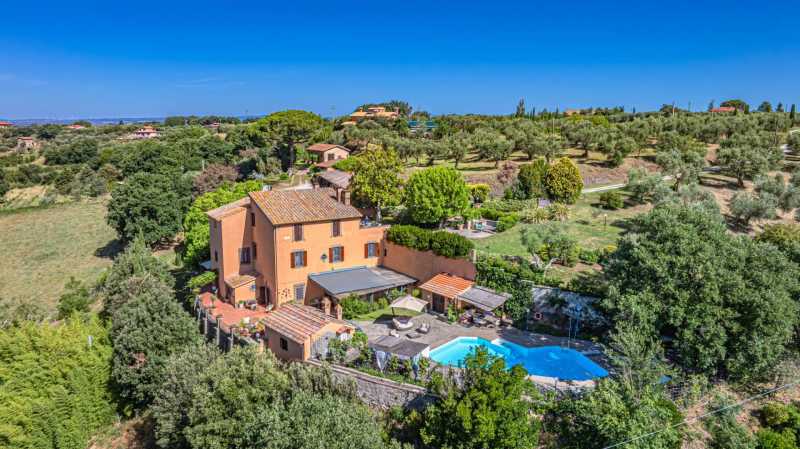 Vendita di un magnifico podere a Viterbo