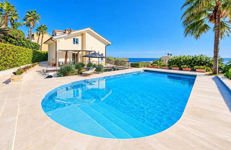 Villa di lusso a Sanremo in vendita