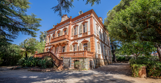 La villa Rossat con uno stile elegante.