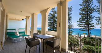 Affitto di un appartamento con vista sul mare a Bordighera.