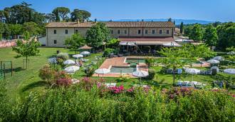 Tenuta d'élite nel centro storico dell'Umbria.