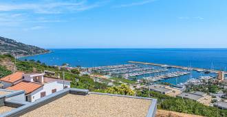 Villa moderna a Santo Stefano al Mare