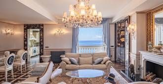 Attico di lusso a Ospedaletti in vendita.