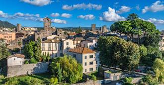 Residenza d'élite nel centro di Viterbo.