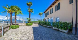 Appartamenti di lusso in una villa storica sul Lago Maggiore