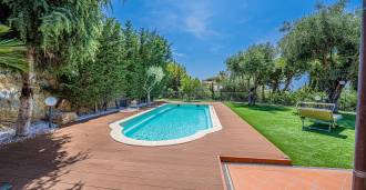 Affitto di una villa con vista sul mare a Bordighera.