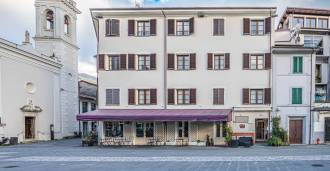 Hotel con ristorante nel centro di Camaiore