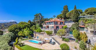 Vendita di una splendida villa a Bordighera