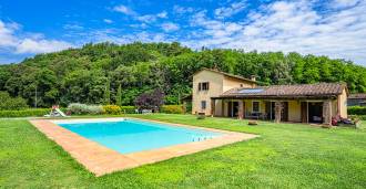 Villa in Toscana, vicino a Lucca, in vendita