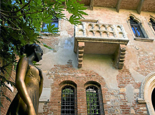 Il balcone di Giulietta a Verona, Italia