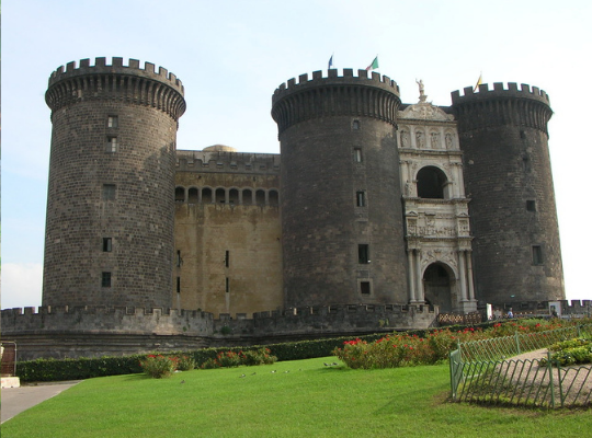 Antichi castelli di Napoli